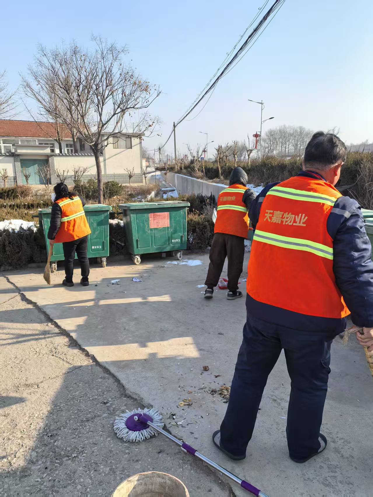 新春走基层|除夕坚守的“橘色守岁人”