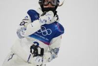 谷爱凌等4人晋级自由式滑雪女子U型池决赛