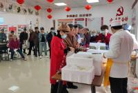 新春走基层|“2元餐”里的社区温度