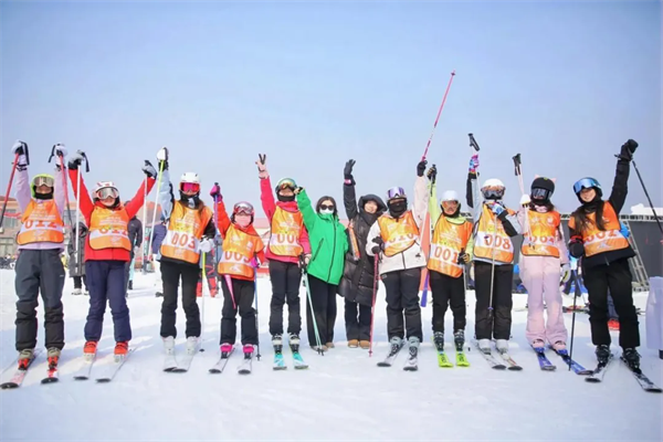 全民共赴冰雪之约！烟台冰雪消费季燃动新春
