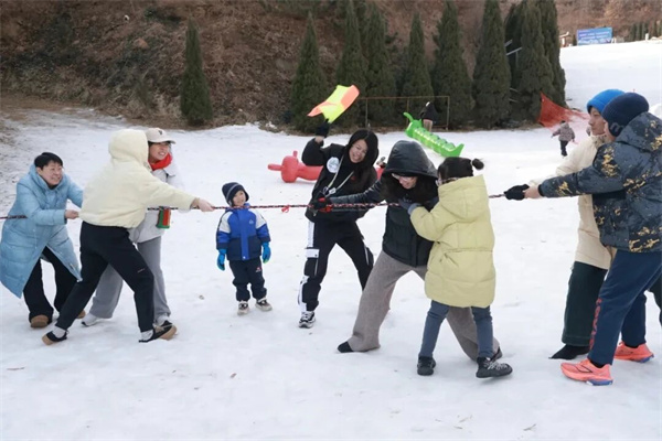 冰雪闹新春 运动贺新年！2026烟台市家庭冰雪欢乐节热力启幕