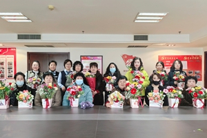 花艺传情暖巾帼 党建赋能闹元宵 烟台农商银行福山区支行营业部党支部开展插花庆双节主题活动