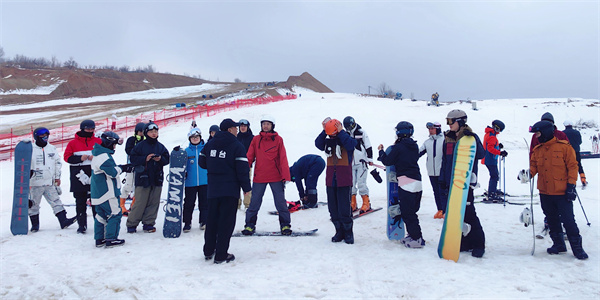 烟台市二级社会体育指导员（滑雪）培训班圆满结业