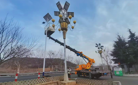 “照亮回家路，安全伴我行”太平财险烟台中支开展道路风险减量专项行动