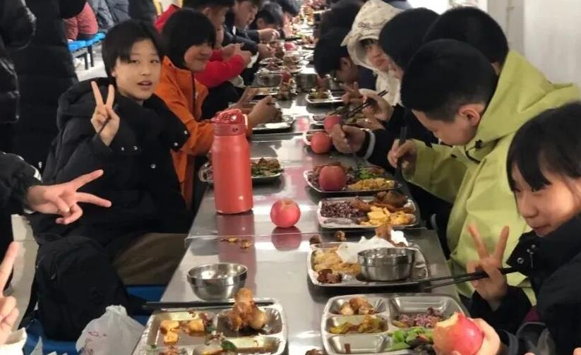 烟台市体校召开膳食监督委员会工作会议 筑牢舌尖上的安全与健康防线