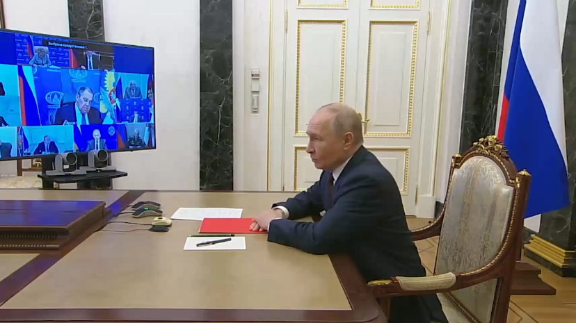 普京：俄欧关系陷入危机 责任不在俄方