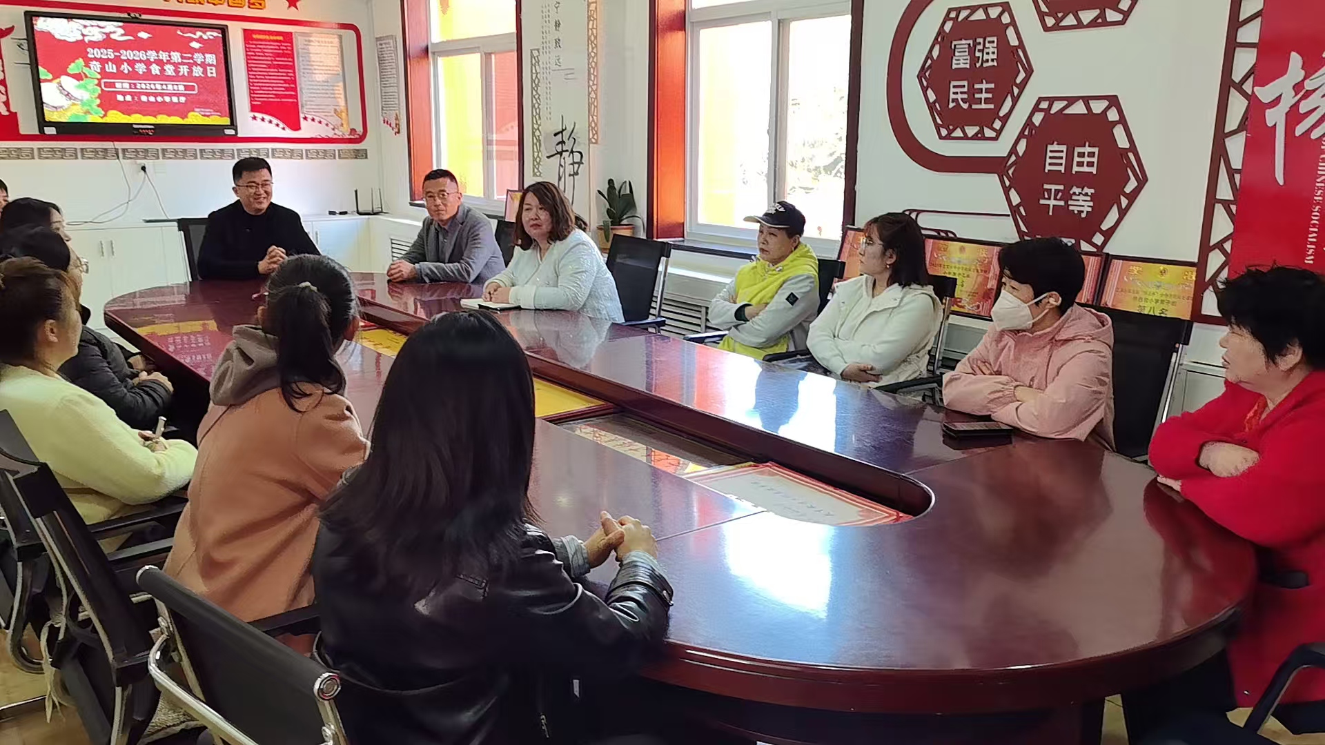 奇山小学举办食堂开放日 筑牢校园食品安全防线