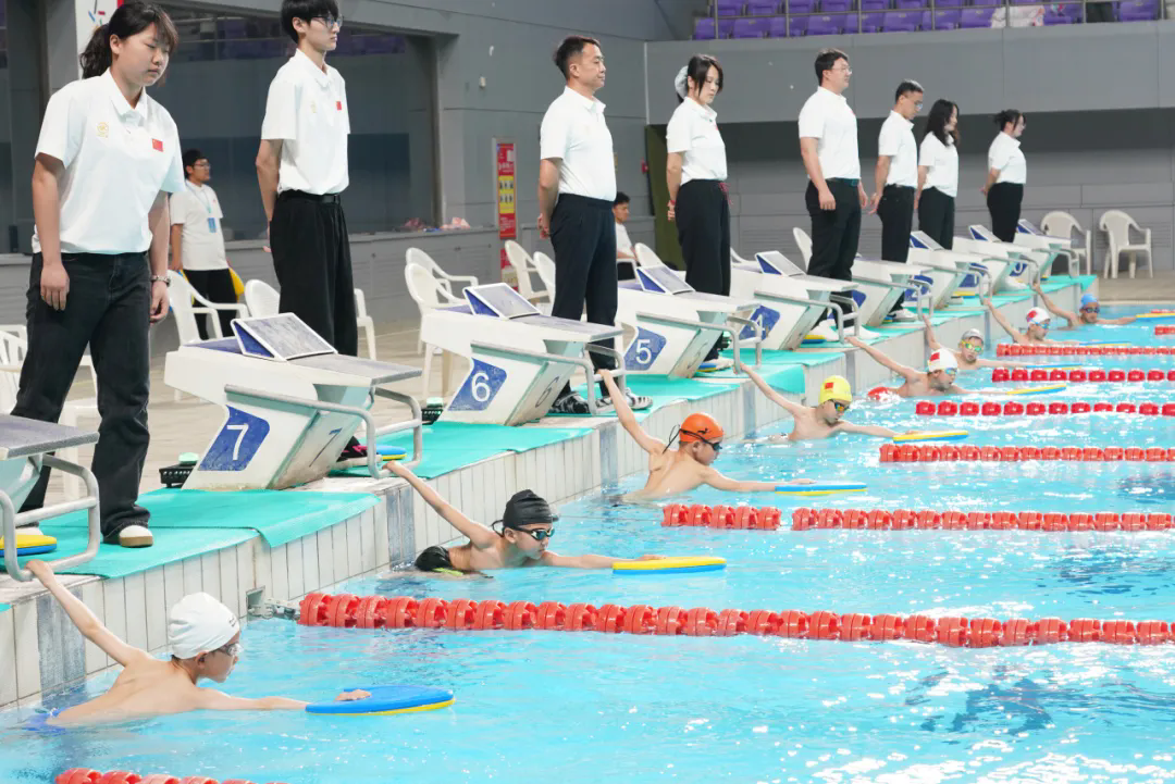 山东省少儿游泳俱乐部比赛烟台站成功举行