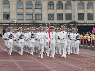 芝罘区葡萄山小学2026年春季田径运动会圆满举行