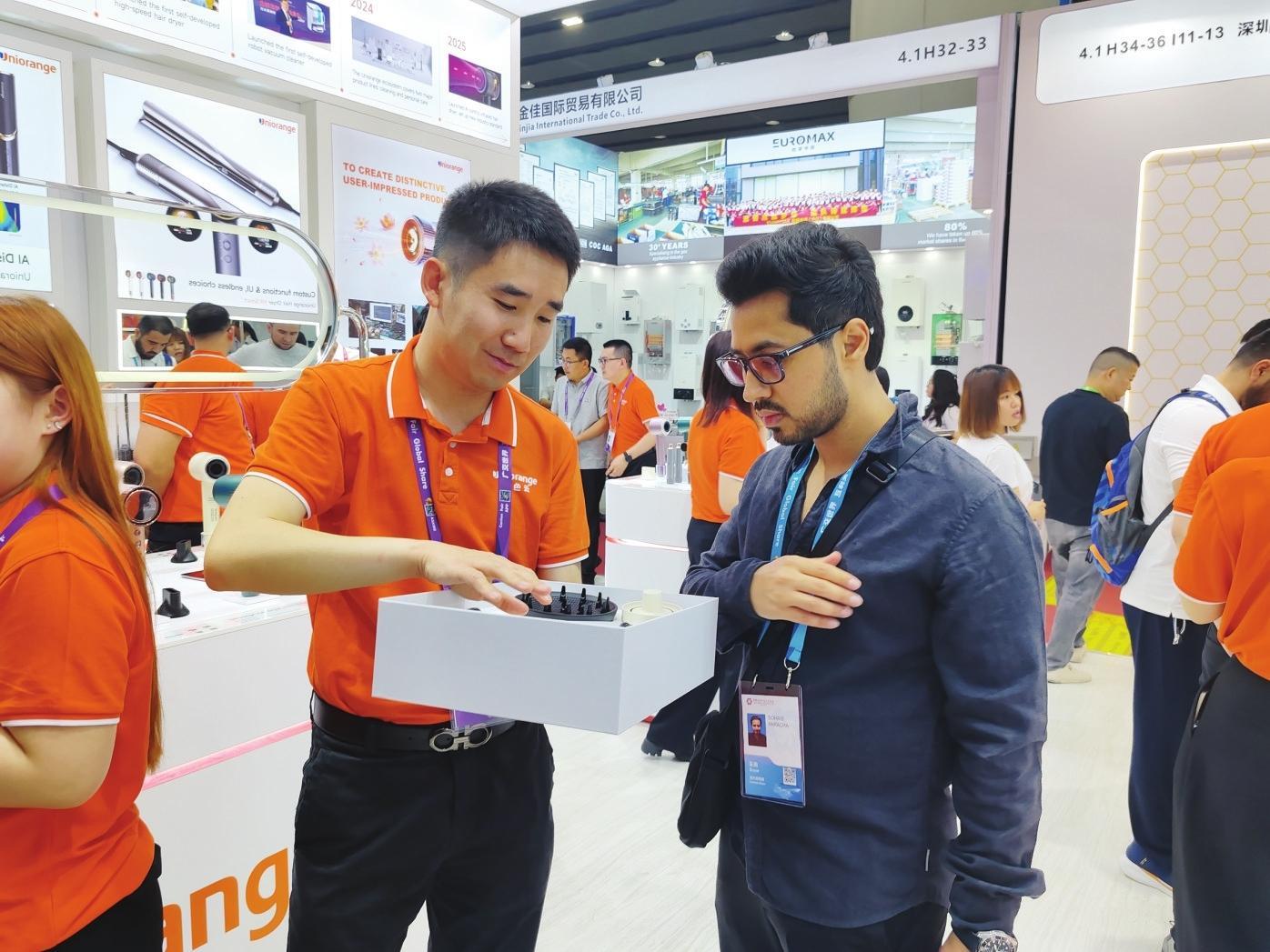 烟台市269家企业参展 品类实现重点产业链全覆盖