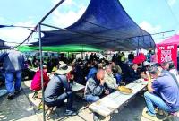 莱州朱桥大集羊汤更火了 北京、广东、四川等地游客慕名而来