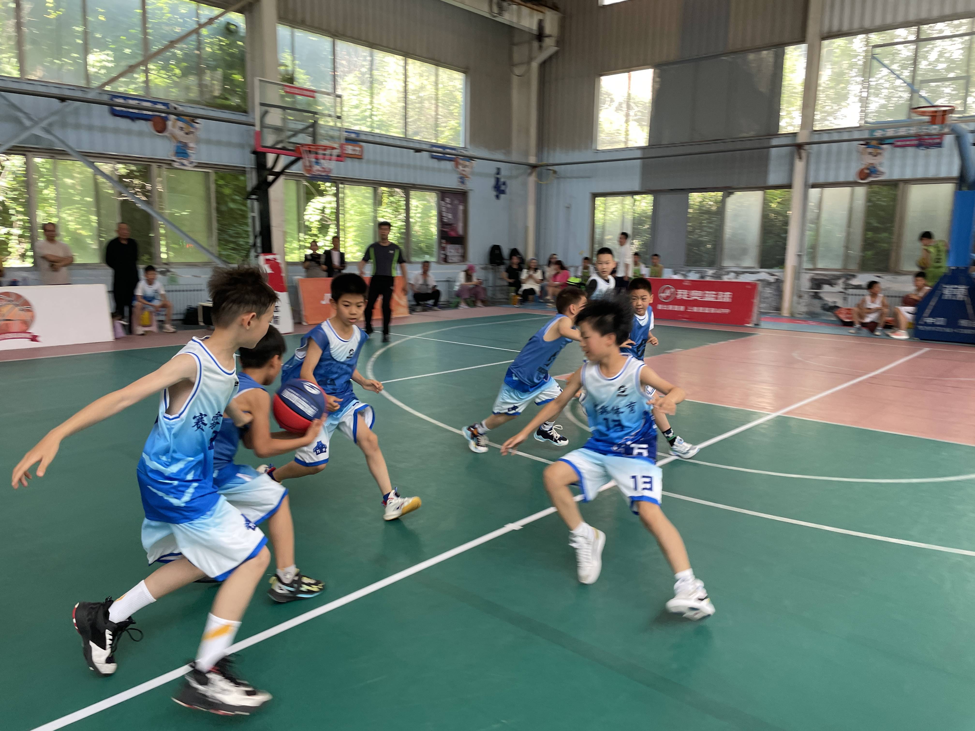 少年逐篮燃赛场！烟台YBA小篮球基层赛火热开赛