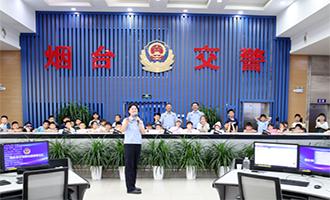 萌娃进警营：这个六一，超“警”彩！