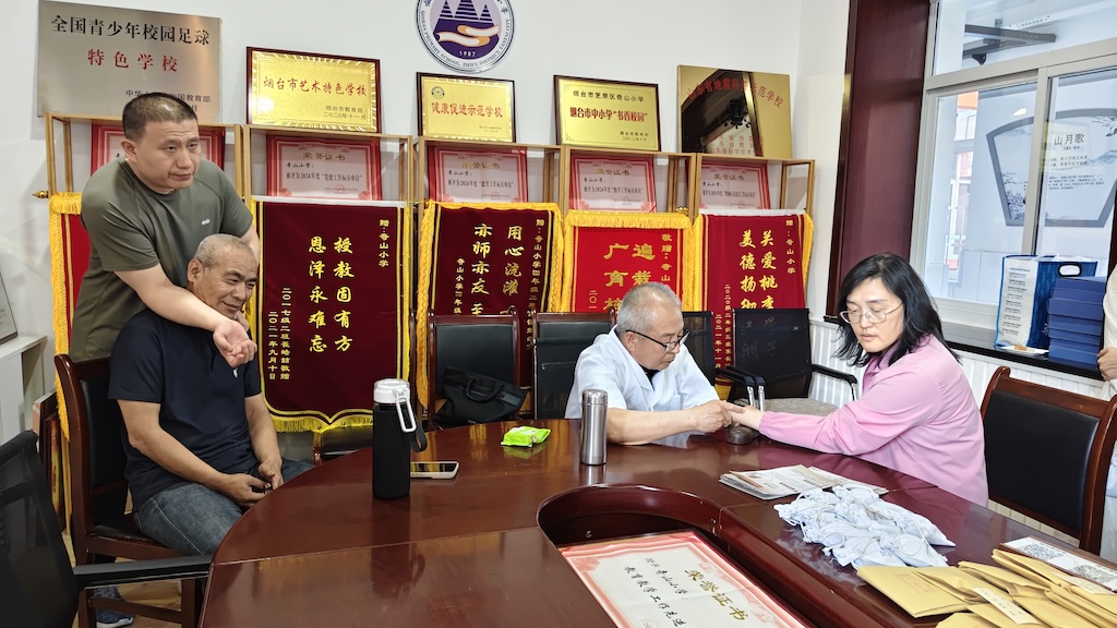 温情相伴 暖心同行——芝罘区奇山小学开展教师专属暖心工会活动