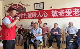 海阳市端午志愿服务活动让文明与棕香同行