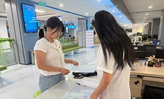 栖霞市行政审批服务局七件事“一站办结”审批服务再提速