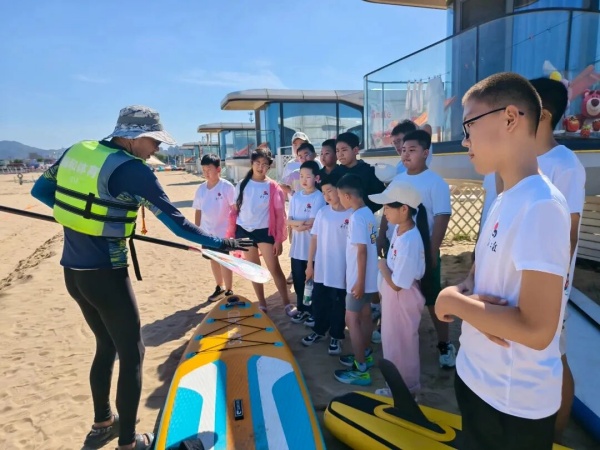 逐浪幸福湾！青少年桨板研学解锁夏日海洋课堂