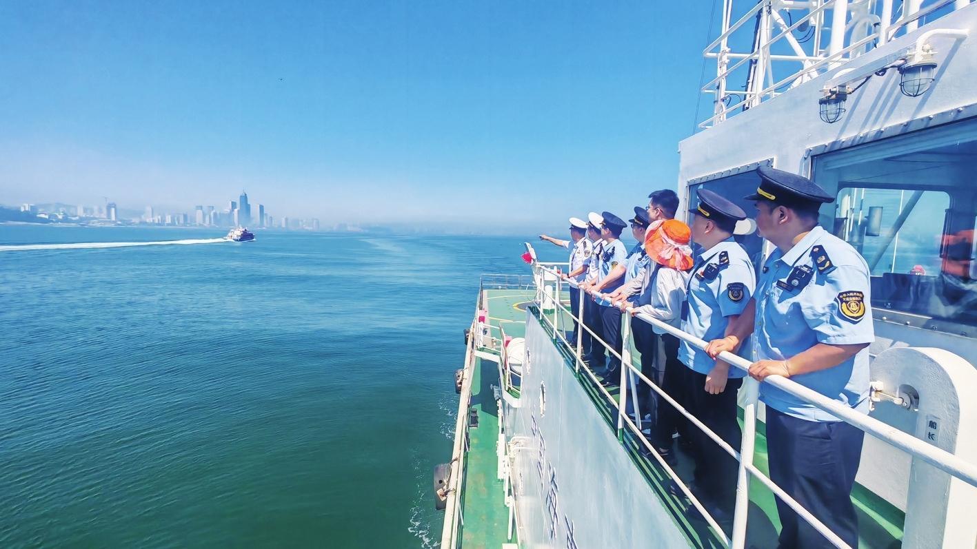 海陆联动巡航“海上仙山” 护航“芝罘湾—崆峒岛”航运安全