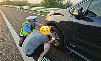不止守护畅通！烟台交警还做了这么多的暖心事
