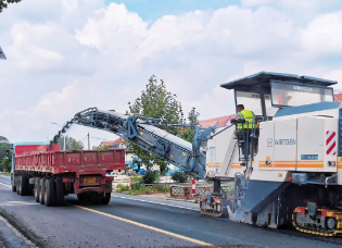 S306海莱线两段路面修复养护工程全面施工