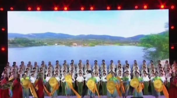 9月5日，烟台。满目丰收景，一曲乡土情！