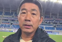 9月12日烟台将主场对阵威海，烟台队主教练黄宏毅接受采访。
